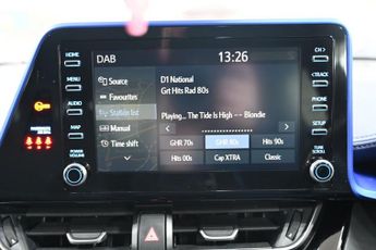 TOYOTA C-HR 1.8 VVT-h Dynamic SUV 5dr Petrol Hybrid CVT Euro 6 (s/s) (122 ps