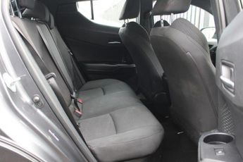 TOYOTA C-HR 1.8 VVT-h Icon SUV 5dr Petrol Hybrid CVT Euro 6 (s/s) (122 ps)