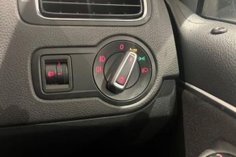 VOLKSWAGEN POLO 1.2 TSI BlueMotion Tech Match Edition Hatchback 3dr Petrol DSG E