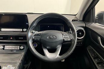 HYUNDAI KONA 39kWh SE Connect SUV 5dr Electric Auto (10.5kW Charger) (136 ps)