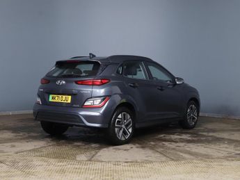 HYUNDAI KONA 39kWh SE Connect SUV 5dr Electric Auto (10.5kW Charger) (136 ps)