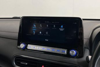 HYUNDAI KONA 39kWh SE Connect SUV 5dr Electric Auto (10.5kW Charger) (136 ps)