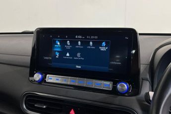HYUNDAI KONA 39kWh SE Connect SUV 5dr Electric Auto (10.5kW Charger) (136 ps)