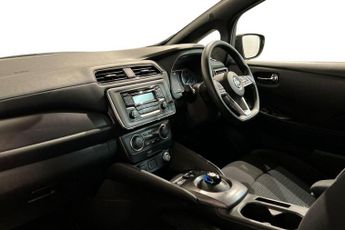 NISSAN LEAF 40kWh Visia Hatchback 5dr Electric Auto (150 ps)