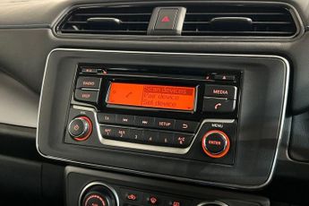 NISSAN LEAF 40kWh Visia Hatchback 5dr Electric Auto (150 ps)