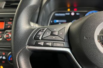 NISSAN LEAF 40kWh Visia Hatchback 5dr Electric Auto (150 ps) 16In Steel Whee