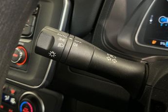 NISSAN LEAF 40kWh Visia Hatchback 5dr Electric Auto (150 ps) 16In Steel Whee