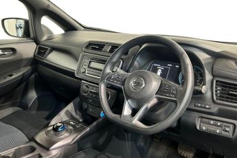 NISSAN LEAF 40kWh Visia Hatchback 5dr Electric Auto (150 ps)