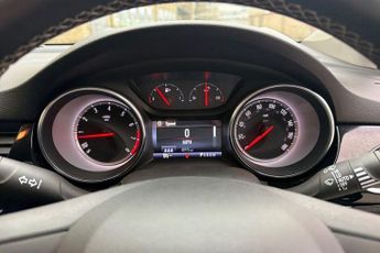 VAUXHALL ASTRA 1.4i Turbo GPF Elite Nav Hatchback 5dr Petrol Auto Euro 6 (s/s) 