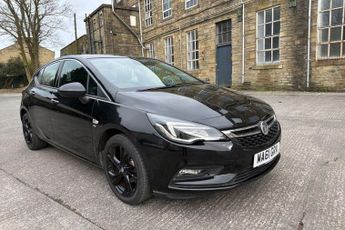 VAUXHALL ASTRA 1.4i Turbo GPF Elite Nav Hatchback 5dr Petrol Auto Euro 6 (s/s) 