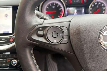 VAUXHALL ASTRA 1.4i Turbo GPF Elite Nav Hatchback 5dr Petrol Auto Euro 6 (s/s) 