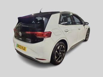 VOLKSWAGEN ID.3 Pro 58kWh Life Hatchback 5dr Electric Auto (145 ps)