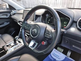 MG MG HS 1.5 T-GDI Exclusive SUV 5dr Petrol DCT Euro 6 (s/s) (162 ps)