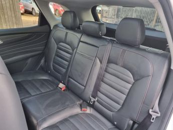 MG MG HS 1.5 T-GDI Exclusive SUV 5dr Petrol DCT Euro 6 (s/s) (162 ps)