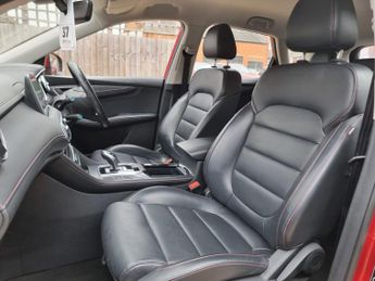 MG MG HS 1.5 T-GDI Excite SUV 5dr Petrol DCT Euro 6 (s/s) (162 ps)