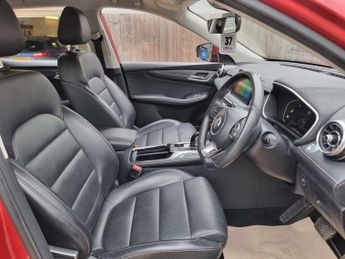 MG MG HS 1.5 T-GDI Excite SUV 5dr Petrol DCT Euro 6 (s/s) (162 ps)