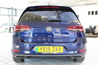 VOLKSWAGEN E-GOLF 35.8kWh e-Golf Hatchback 5dr Electric Auto (136 ps)