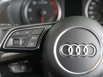 AUDI Q2 2.0 TDI 30 Technik SUV 5dr Diesel S Tronic Euro 6 (s/s) (116 ps)