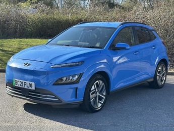 Hyundai KONA 64kWh Premium SUV 5dr Electric Auto (10.5kW Charger) (204 ps)