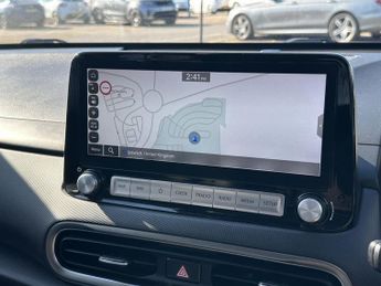 HYUNDAI KONA 64kWh Premium SUV 5dr Electric Auto (10.5kW Charger) (204 ps)