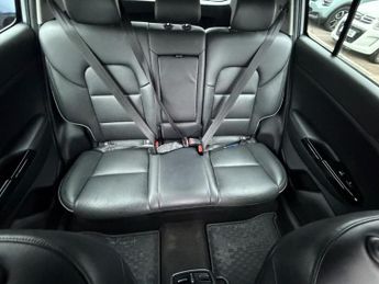 KIA SPORTAGE 1.6 T-GDi 4 SUV 5dr Petrol DCT AWD Euro 6 (s/s) (174 bhp)