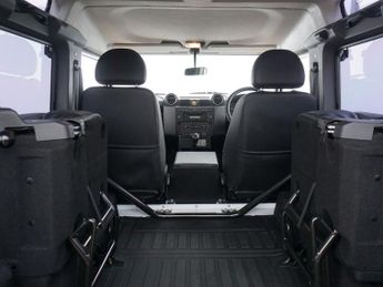 LAND ROVER DEFENDER 2.4 TDCi XS Station Wagon Diesel Manual 4WD SWB 3dr - Just 45,56