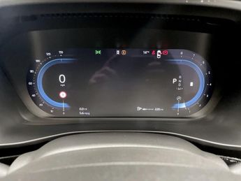 VOLVO XC40 2.0 B4 MHEV Plus Dark SUV 5dr Petrol Hybrid DCT Auto Euro 6 (s/s