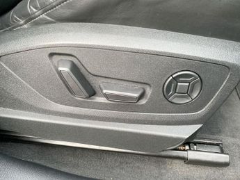 AUDI E-TRON 50 Sport SUV 5dr Electric Auto quattro 71.2kWh (313 ps)