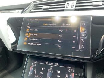 AUDI E-TRON 50 Sport SUV 5dr Electric Auto quattro 71.2kWh (313 ps)