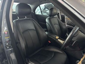 MERCEDES-BENZ E-CLASS 3.0 E280 CDI Sport Saloon 4dr Diesel G-Tronic (199 g/km, 190 bhp