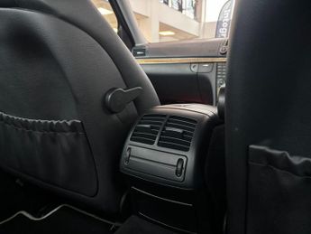 MERCEDES-BENZ E-CLASS 3.0 E280 CDI Sport Saloon 4dr Diesel G-Tronic (199 g/km, 190 bhp