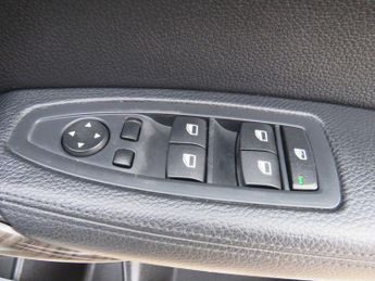 BMW 1 SERIES 1.6 118i SE Hatchback 5dr Petrol Auto Euro 5 (s/s) (170 ps)