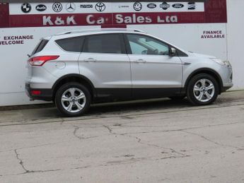 FORD KUGA 2.0 TDCi Zetec SUV 5dr Diesel Powershift AWD Euro 5 (140 ps)