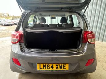 HYUNDAI I10 1.2 Premium Hatchback 5dr Petrol Auto Euro 5 (87 ps)