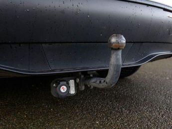 TESLA MODEL Y (Dual Motor) Long Range SUV 5dr Electric Auto 4WDE (384 bhp)