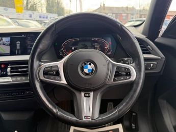 BMW 1 SERIES 1.5 118i M Sport (LCP) Hatchback 5dr Petrol DCT Euro 6 (s/s) (13