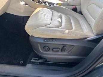 SKODA KODIAQ 2.0 TDI Edition SUV 5dr Diesel DSG 4WD Euro 6 (s/s) (7 Seat) (15