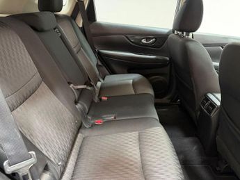 NISSAN X-TRAIL 1.7 dCi N-Connecta SUV 5dr Diesel CVT Euro 6 (s/s) (150 ps)