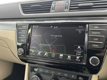 SKODA SUPERB 2.0 TDI SE L Executive Hatchback 5dr Diesel DSG Auto 6Spd Euro 6