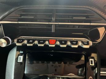 PEUGEOT 208 1.2 PureTech Allure Premium + Hatchback 5dr Petrol EAT Euro 6 (s