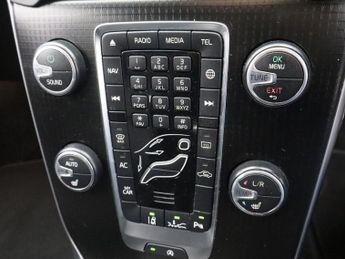 VOLVO V40 2.0 D4 R-Design Pro Hatchback 5dr Diesel Manual Euro 6 (s/s) (19