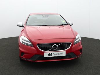 VOLVO V40 2.0 D4 R-Design Pro Hatchback 5dr Diesel Manual Euro 6 (s/s) (19