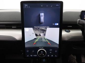 FORD MUSTANG MACH-E Standard Range 70kWh SUV 5dr Electric Automatic (269 ps)