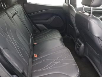 FORD MUSTANG MACH-E Standard Range 70kWh SUV 5dr Electric Automatic (269 ps)