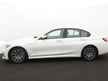 BMW 3 SERIES 2.0 330e 12kWh M Sport Saloon 4dr Petrol Plug-in Hybrid Auto Eur