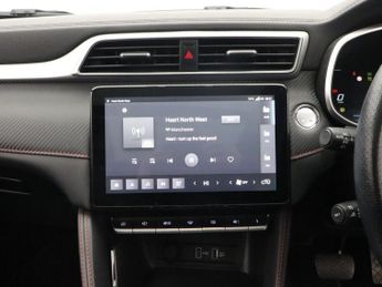 MG MG ZS 72.6kWh Trophy Connect Long Range SUV 5dr Electric Auto (156 ps)