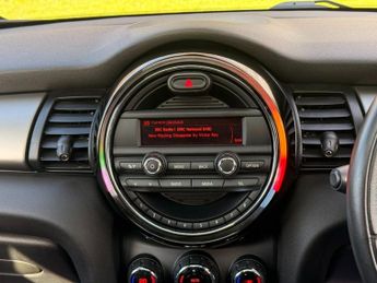 MINI HATCH 1.2 One Hatchback 5dr Petrol Auto Euro 6 (s/s) (102 ps)