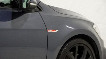VOLKSWAGEN GOLF 2.0 TSI GPF GTI Performance Hatchback 5dr Petrol DSG Euro 6 (s/s