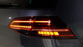 VOLKSWAGEN GOLF 2.0 TSI GPF GTI Performance Hatchback 5dr Petrol DSG Euro 6 (s/s