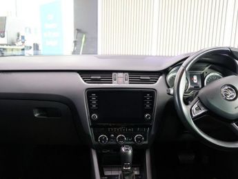SKODA OCTAVIA 2.0 TDI SE L Hatchback 5dr Diesel DSG Euro 6 (s/s) (150 ps)